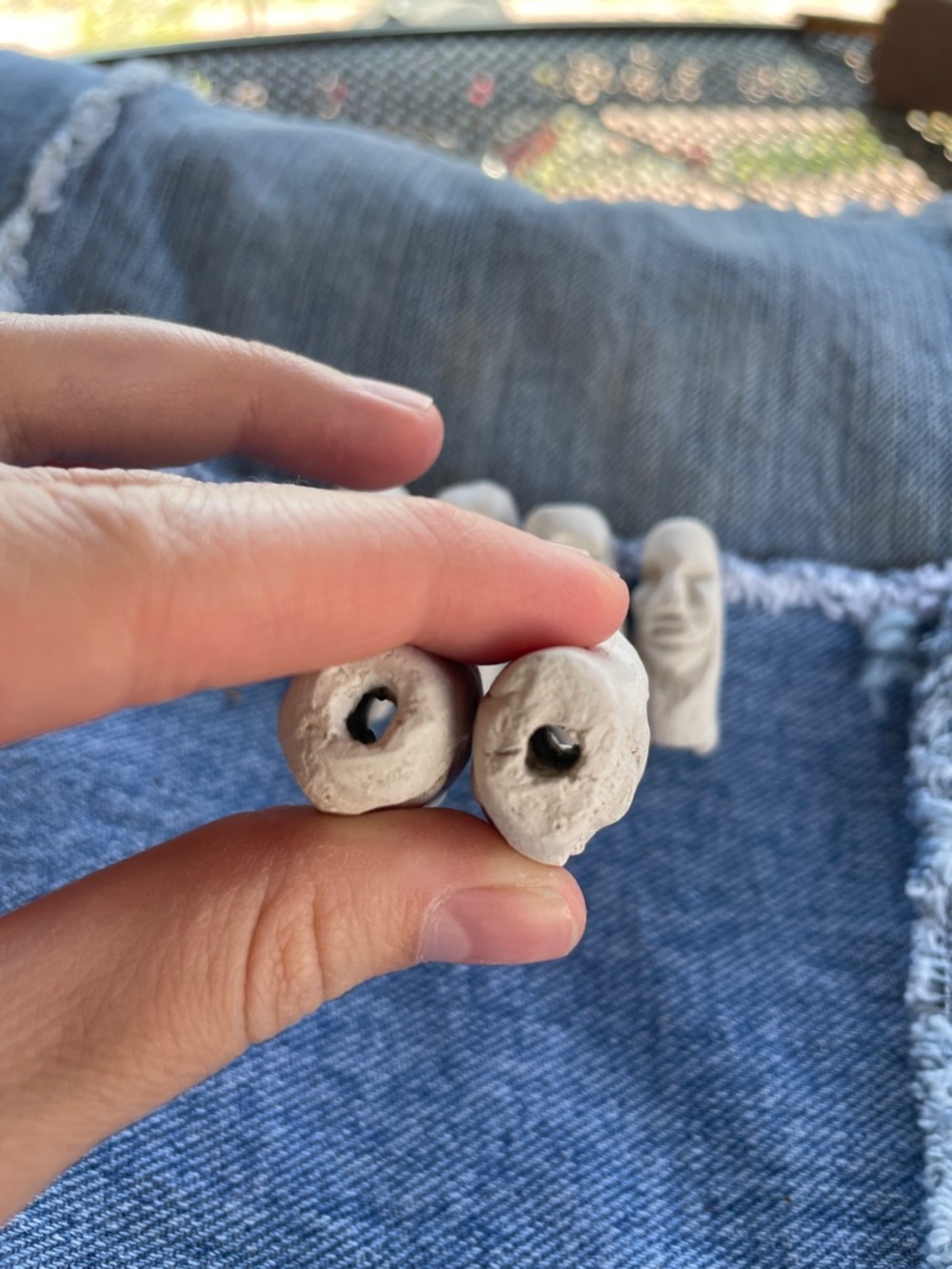 🌱 Handmade | Ceramic Face Beads - Picture 6 of 6